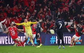 129-125险胜、120-113再胜！雷霆、勇士双杀对手，雄鹿东部排名堪忧